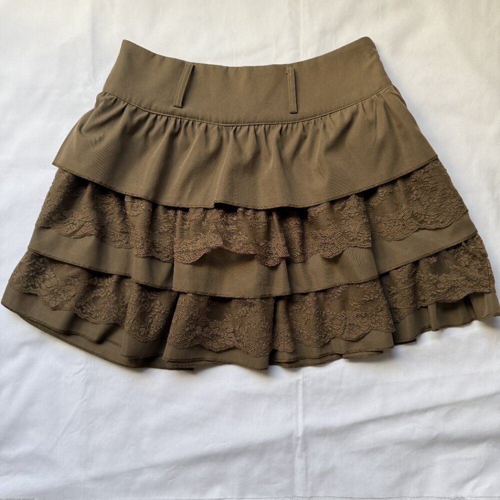 ROMWE Olive Green Tiered Ruffle Lace Trim Mini Skirt Size Medium